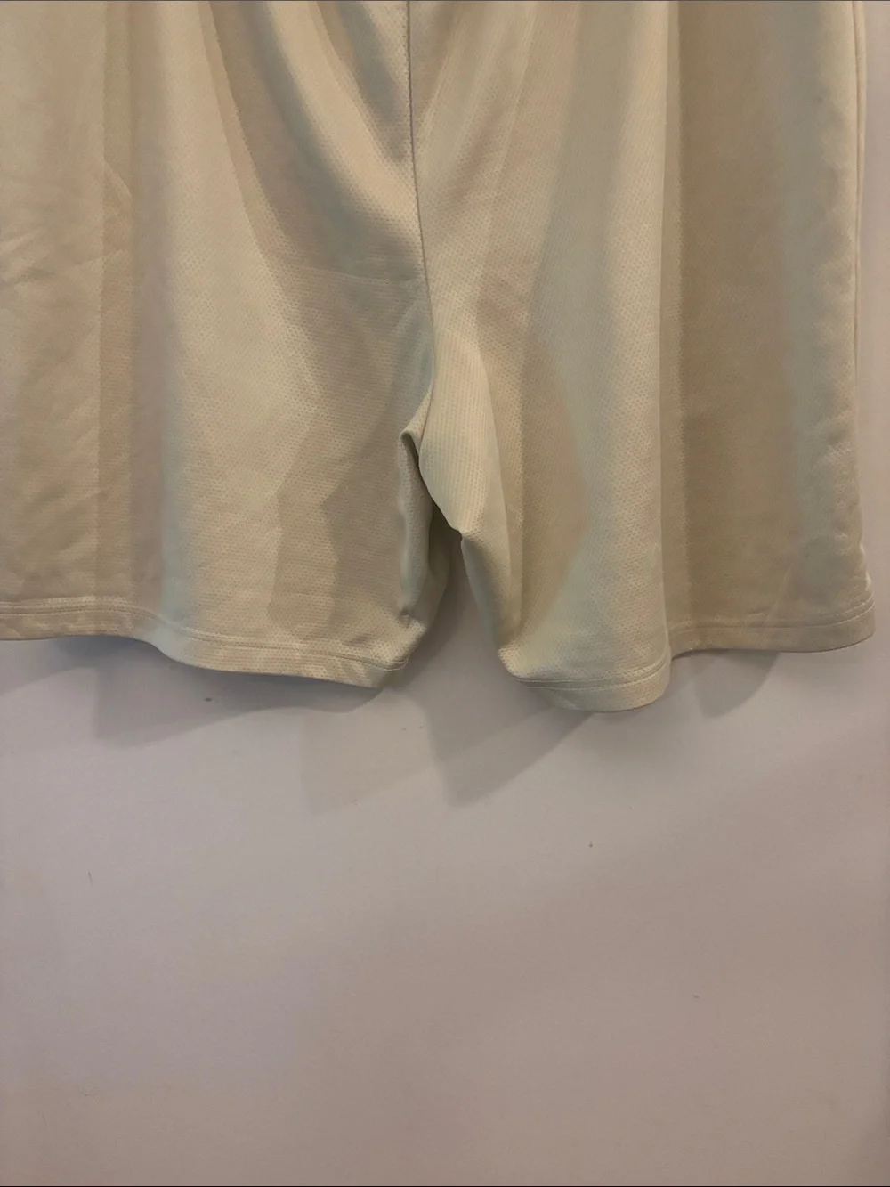 Spyder Active Men's Cream Mesh Performance Shorts Size XL Zip Pocket